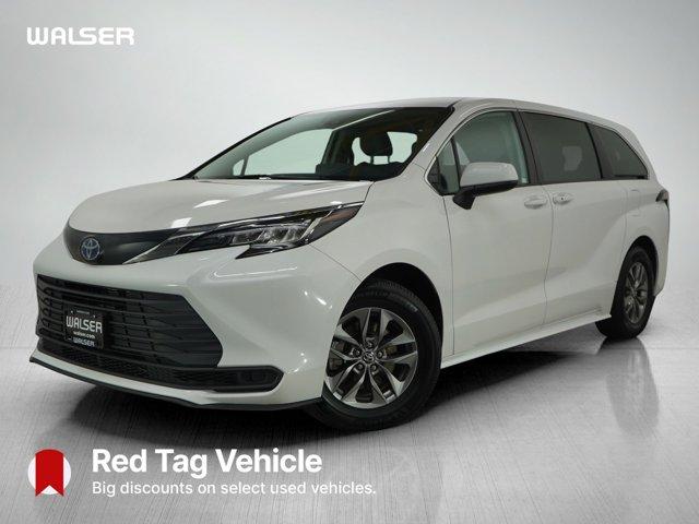 used 2023 Toyota Sienna car, priced at $31,200