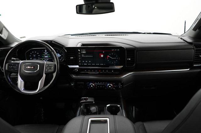 used 2022 GMC Sierra 1500 car, priced at $44,900