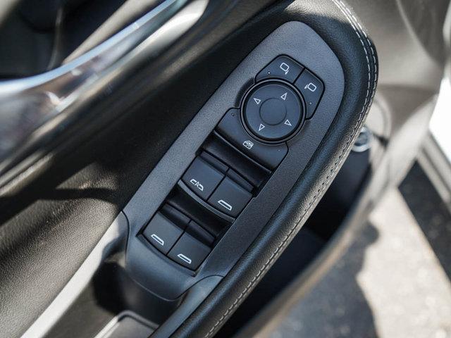 new 2025 Buick Encore GX car, priced at $27,998