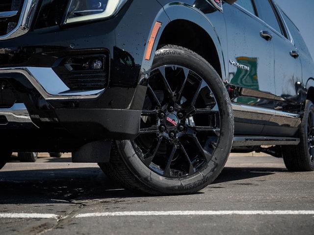 new 2025 GMC Yukon XL car, priced at $77,998