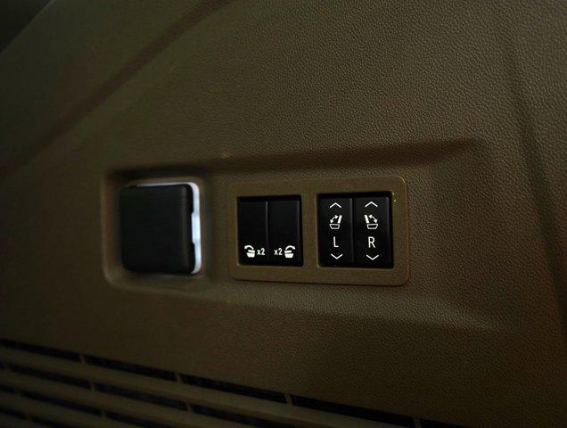 used 2022 GMC Yukon car, priced at $76,000