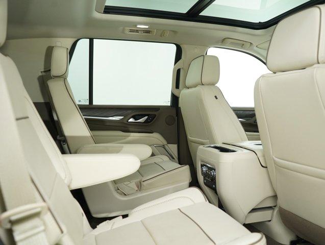 used 2022 GMC Yukon car, priced at $76,000