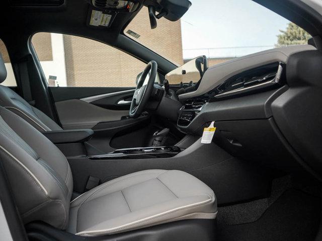 new 2025 Buick Envista car, priced at $30,998