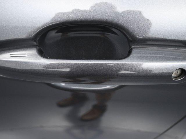 used 2023 Toyota Highlander car, priced at $39,850