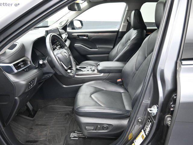 used 2023 Toyota Highlander car, priced at $39,850