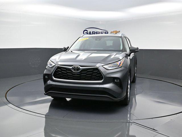 used 2023 Toyota Highlander car, priced at $39,850