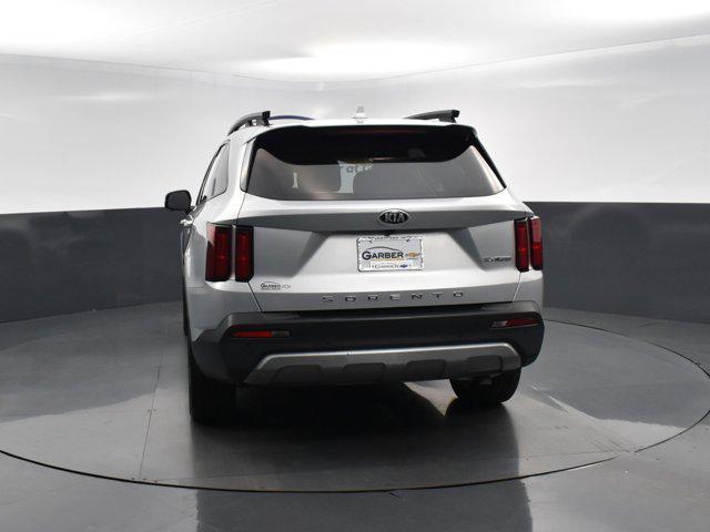 used 2021 Kia Sorento car, priced at $31,550