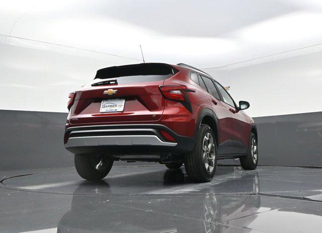 new 2025 Chevrolet Trax car, priced at $24,345