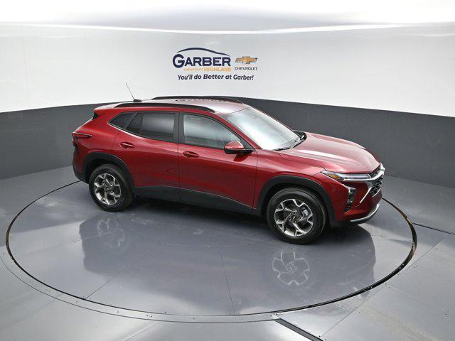 new 2025 Chevrolet Trax car, priced at $24,345