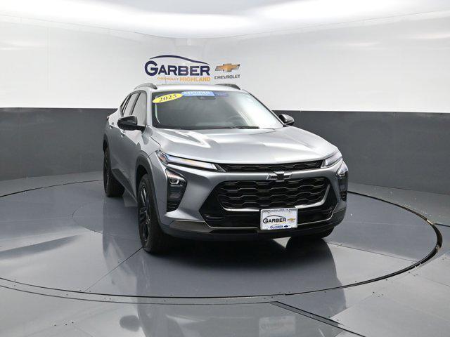 used 2025 Chevrolet Trax car, priced at $26,998
