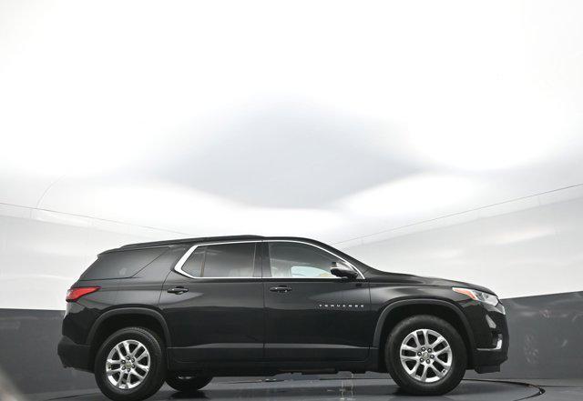 used 2020 Chevrolet Traverse car, priced at $22,878