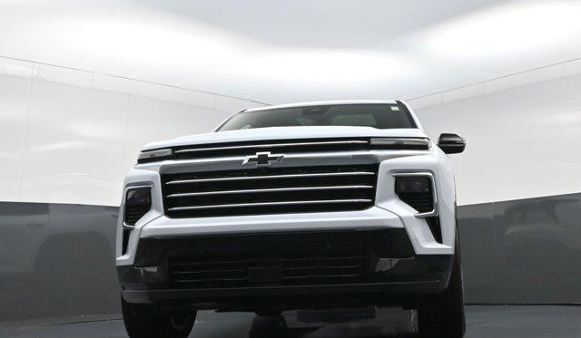 new 2026 Chevrolet Traverse car, priced at $59,707