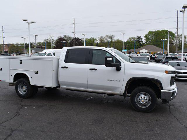 new 2025 Chevrolet Silverado 3500 car, priced at $64,343