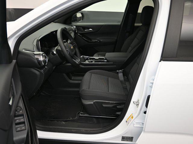 new 2026 Chevrolet Equinox car, priced at $29,495