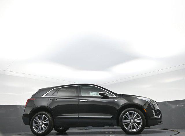 used 2025 Cadillac XT5 car, priced at $41,397