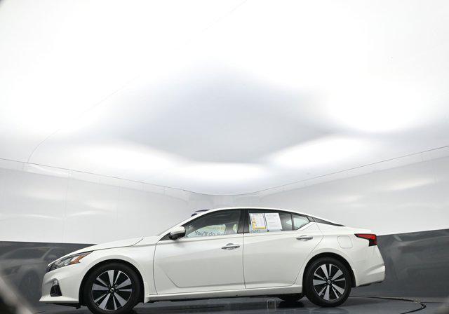used 2022 Nissan Altima car, priced at $19,550