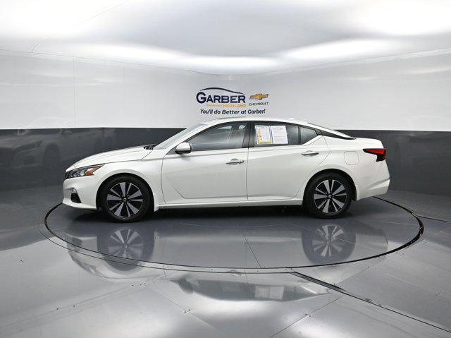 used 2022 Nissan Altima car, priced at $19,550