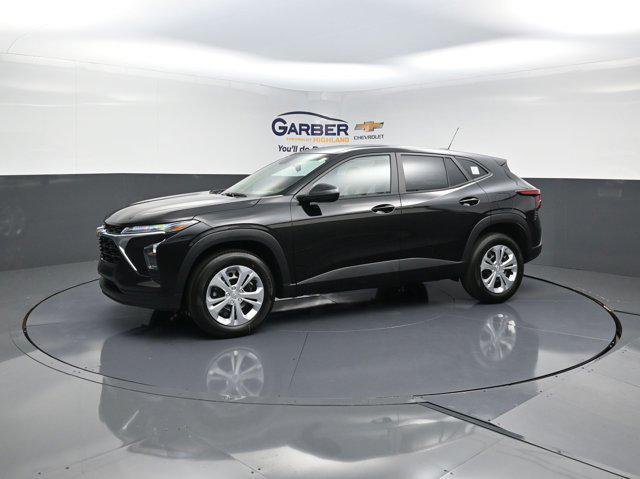 new 2025 Chevrolet Trax car, priced at $22,160