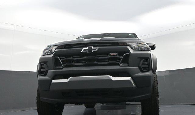 new 2026 Chevrolet Colorado car, priced at $43,725
