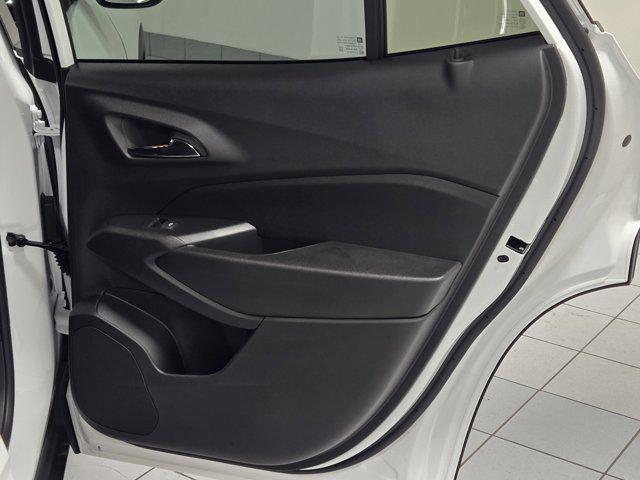 new 2025 Chevrolet Trax car, priced at $26,678