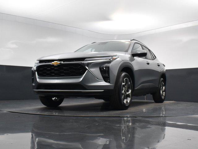 new 2025 Chevrolet Trax car, priced at $25,235