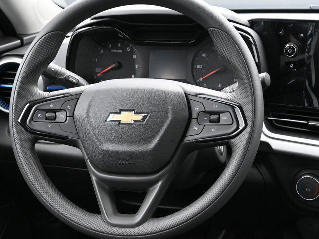 new 2025 Chevrolet Trax car, priced at $21,895