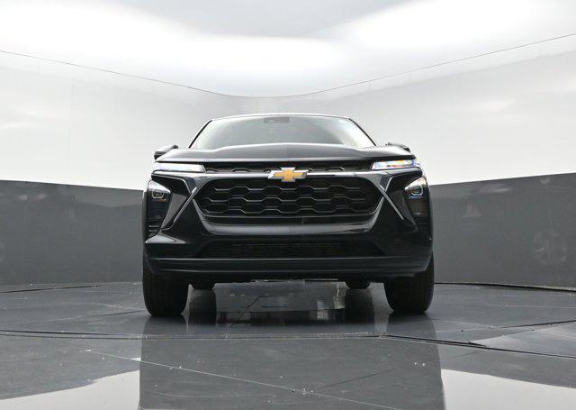 new 2025 Chevrolet Trax car, priced at $21,895
