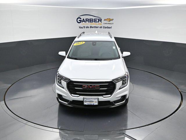 used 2023 GMC Terrain car, priced at $20,963