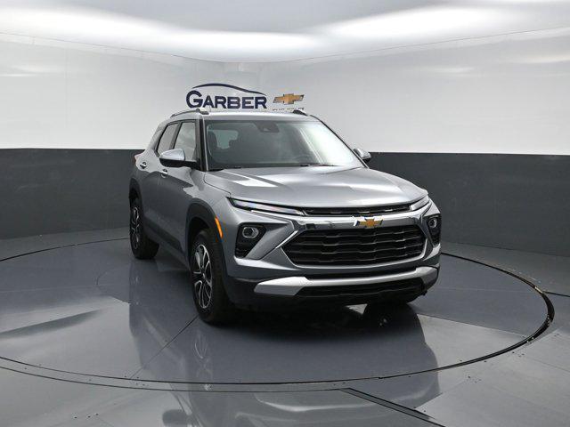 new 2026 Chevrolet TrailBlazer car, priced at $27,474