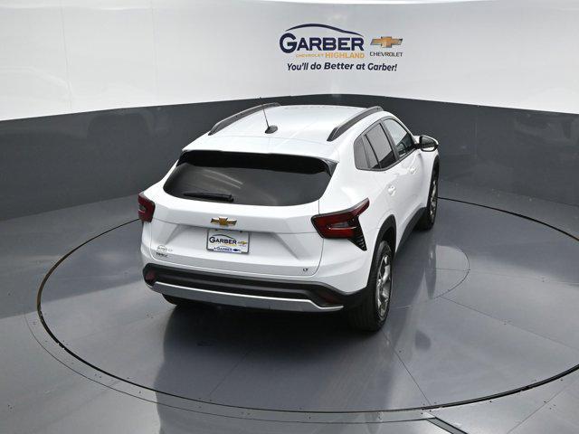 new 2025 Chevrolet Trax car, priced at $24,095