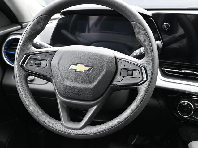 new 2025 Chevrolet Trax car, priced at $24,083