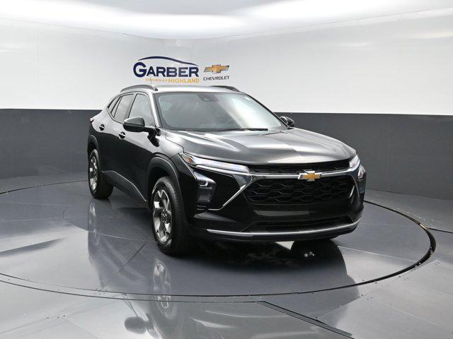new 2025 Chevrolet Trax car, priced at $24,083