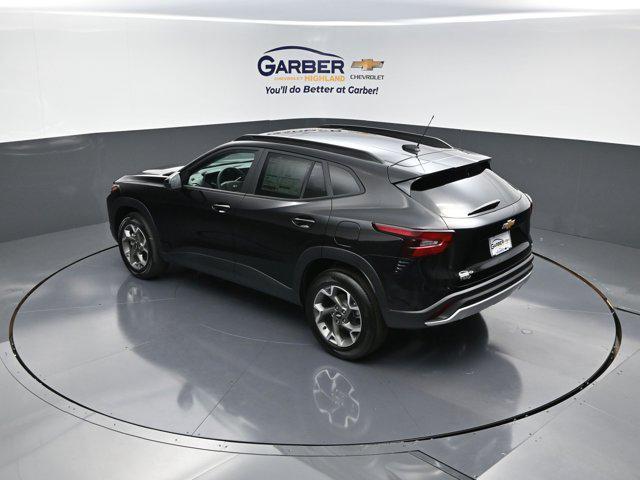 new 2025 Chevrolet Trax car, priced at $24,083