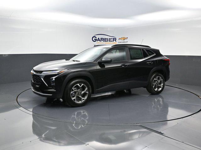 new 2025 Chevrolet Trax car, priced at $24,083