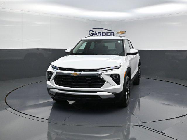 new 2026 Chevrolet TrailBlazer car, priced at $27,474