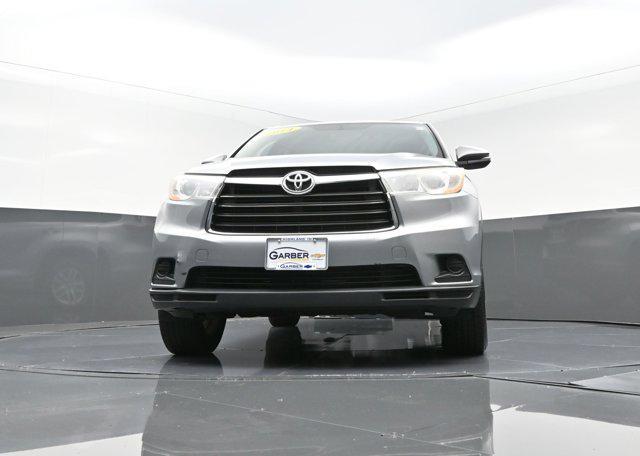 used 2014 Toyota Highlander car, priced at $13,950