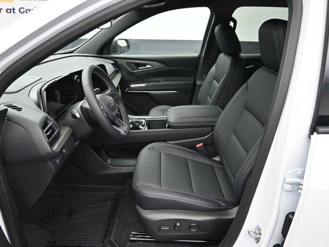 new 2026 Chevrolet Traverse car, priced at $44,196