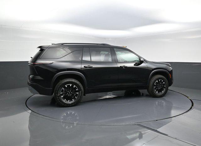 new 2025 Chevrolet Traverse car, priced at $51,145
