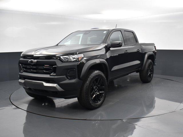 new 2024 Chevrolet Colorado car, priced at $39,315