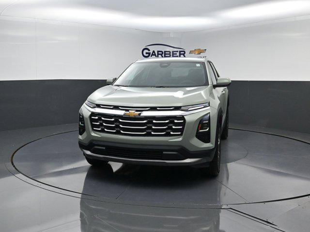 new 2026 Chevrolet Equinox car, priced at $31,505