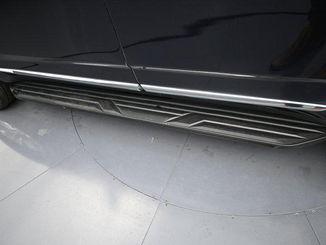 used 2024 GMC Yukon car, priced at $57,388