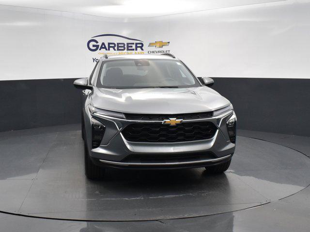 new 2025 Chevrolet Trax car, priced at $25,235