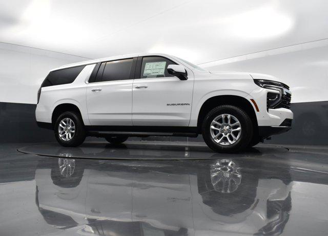 new 2025 Chevrolet Suburban car, priced at $64,455