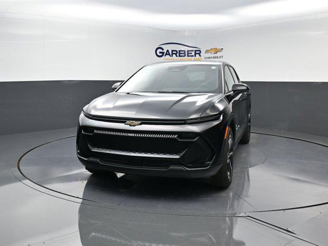 new 2026 Chevrolet Equinox EV car, priced at $33,605