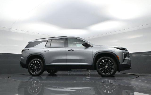 new 2025 Chevrolet Traverse car, priced at $44,546
