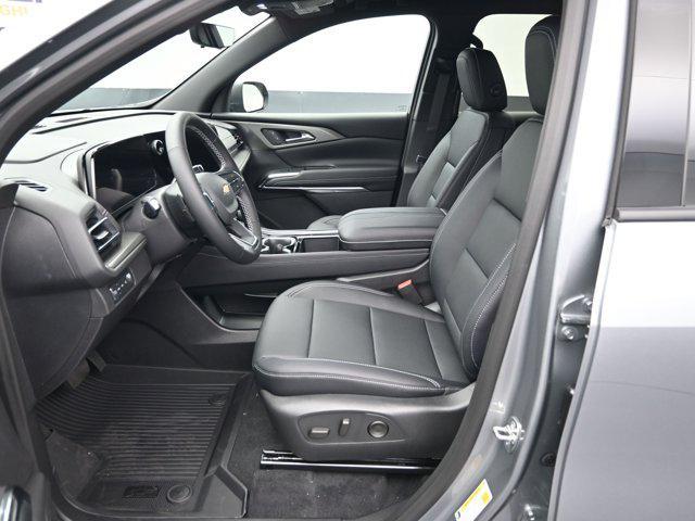 new 2026 Chevrolet Traverse car, priced at $47,640