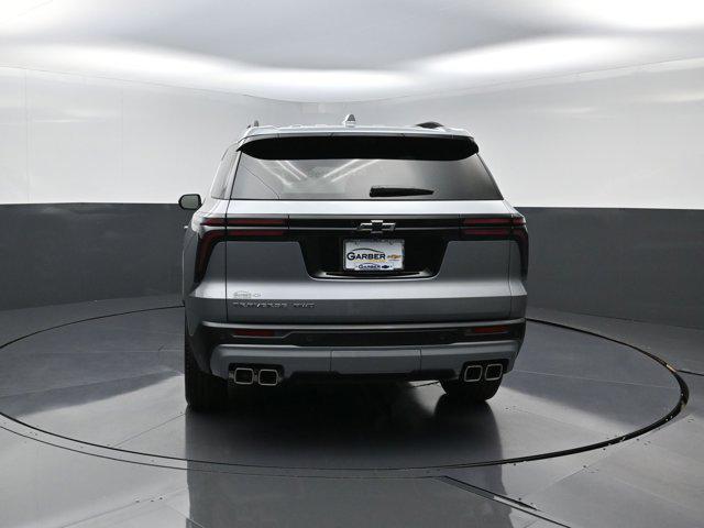 new 2026 Chevrolet Traverse car, priced at $47,640