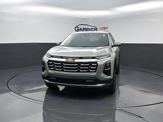 new 2026 Chevrolet Equinox car, priced at $30,715