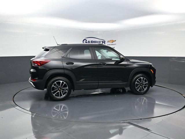new 2026 Chevrolet TrailBlazer car, priced at $29,533