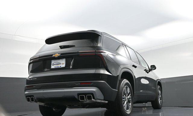 new 2026 Chevrolet Traverse car, priced at $43,120